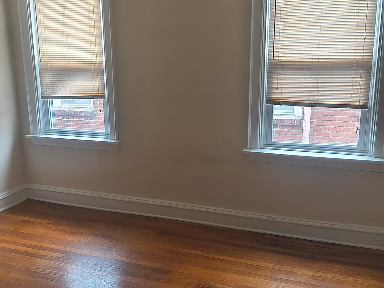 3309 W Grace St #5 — Photo 6