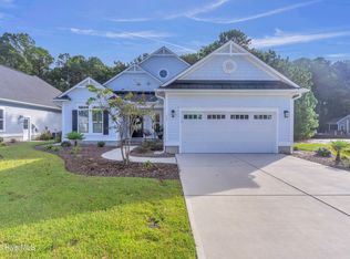 547 Moss Lake Ln, Holly Ridge, NC 28445