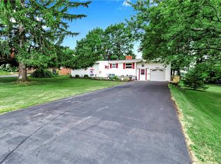 178 N Autumn St, Williamsville, NY 14221