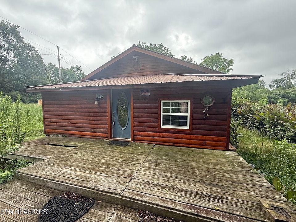 1st image of 94 Ashburn Dr