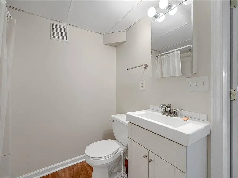 205 Hudson St #1 — Photo 21