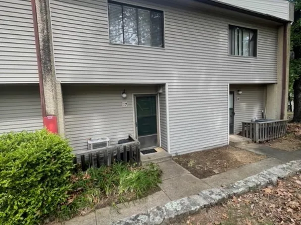 104 Chelsea Dr APT 27, Fairfield Bay, AR 72088