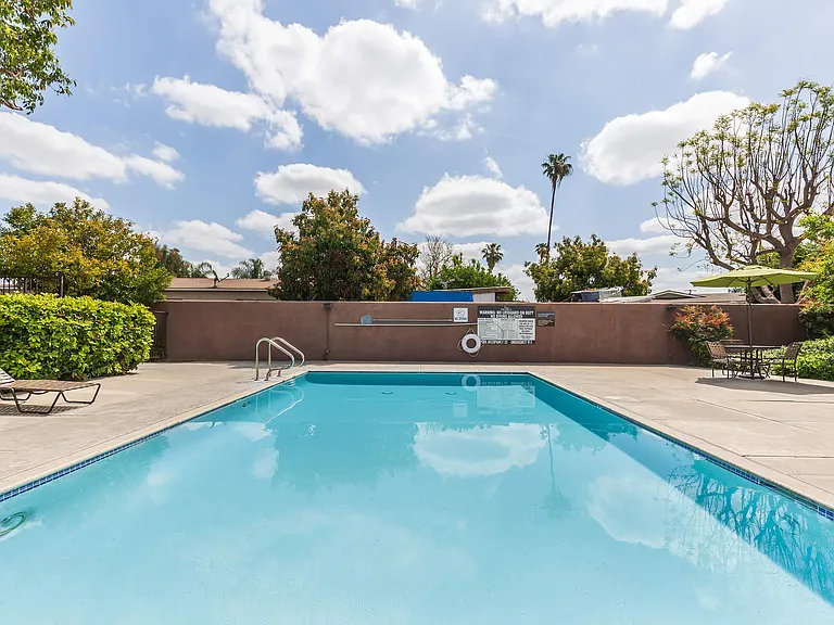 Casa Pacifica Apartment Homes — Photo 9