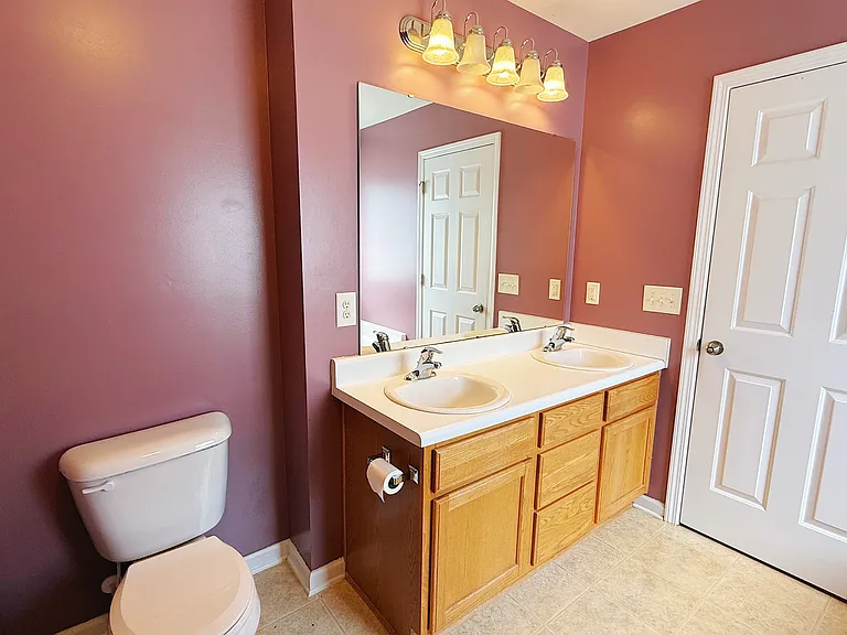 225 Arctic Ridge Way — Photo 18