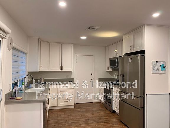 5th image of 4075 Liberty Canyon Rd #91