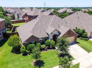 840 Branch Xing, Lantana, TX 76226
