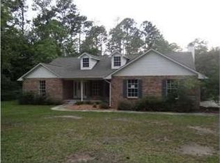 3611 Stefani Rd, Cantonment, FL 32533