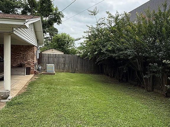 4th image of 519 N Kelley Ave