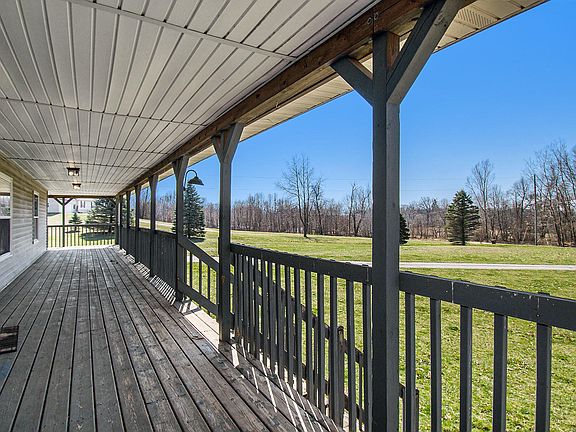 4th image of 2478 Katie Ln