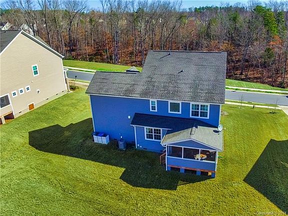 3rd image of 13433 Highflyer Woods Ln