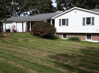 694 Saint Louis Inn Rd, Saint Clair, MO 63077