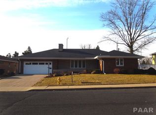 612 W Westwood Dr, Peoria, IL