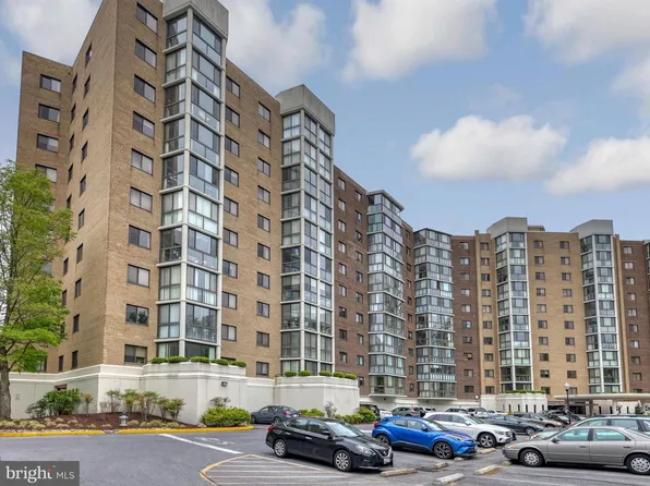 15115 Interlachen Dr #3-1012, Silver Spring, MD 20906