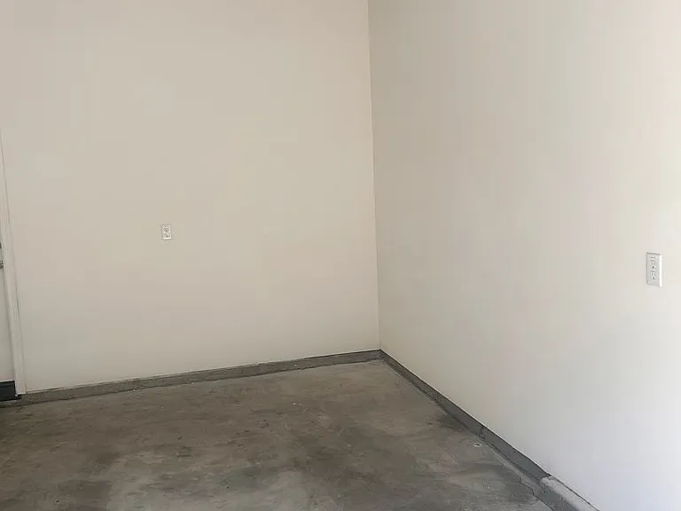 16534 Arrow Blvd — Photo 38