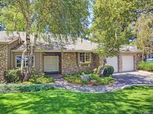 386 Lake Resort Rd, Lake Arrowhead, CA 92352