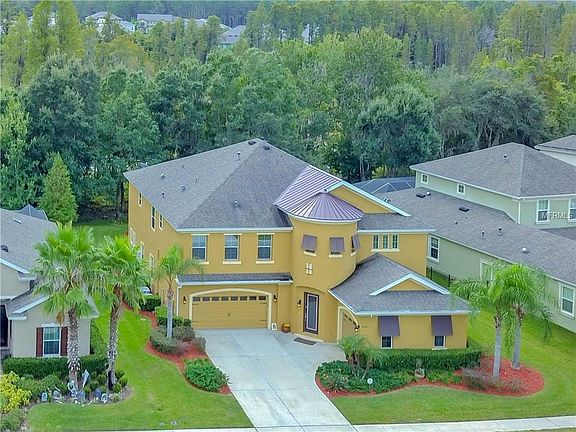 2nd image of 19350 Autumn Chase Ct