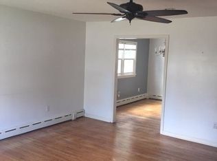 45 Paul St, Fords, NJ 08863