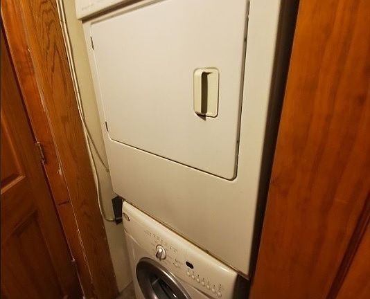 4th image of 339 W 71st St APT 5B