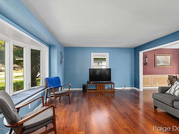 4th image of 4712 Kimball Ave SE