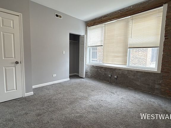 5th image of 6201 S Rhodes Ave APT 202