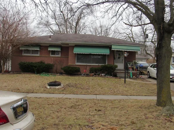 1039 Lori St, Ypsilanti, MI 48198