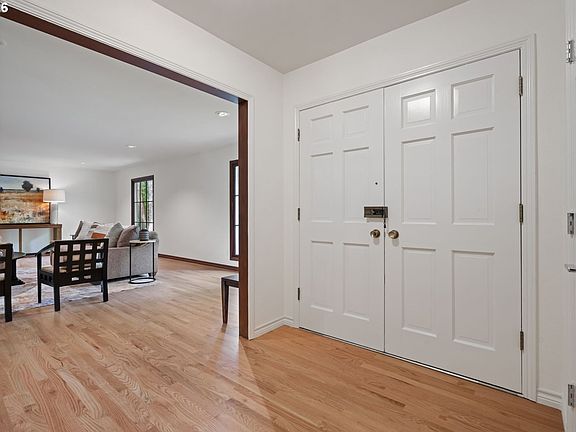 4th image of 3000 Westview Ct