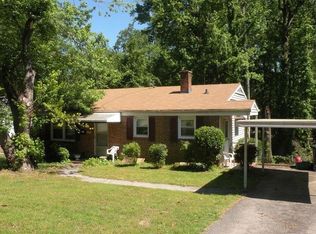 724 Dennis Ave, Raleigh, NC 27604