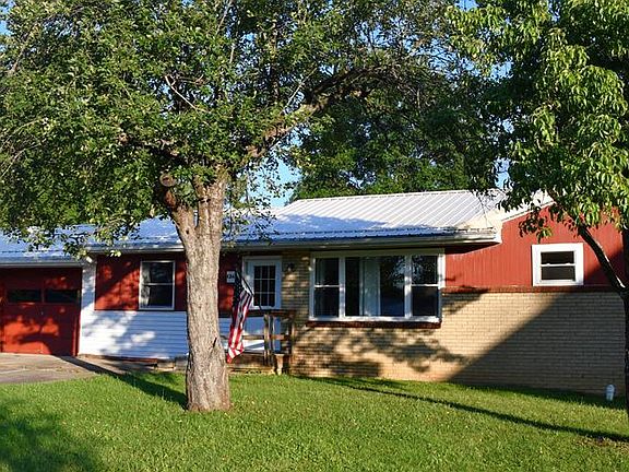4th image of 124 Oakwood Ln