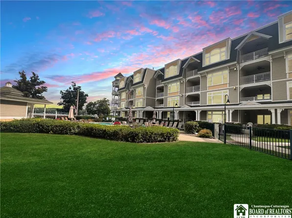 50 Lakeside Dr APT C303, Bemus Point, NY 14712