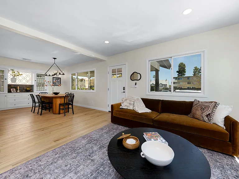 4062 Goldfinch St — Photo 13