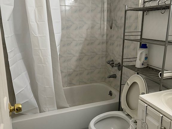 4th image of 1-55 Meadow Ln