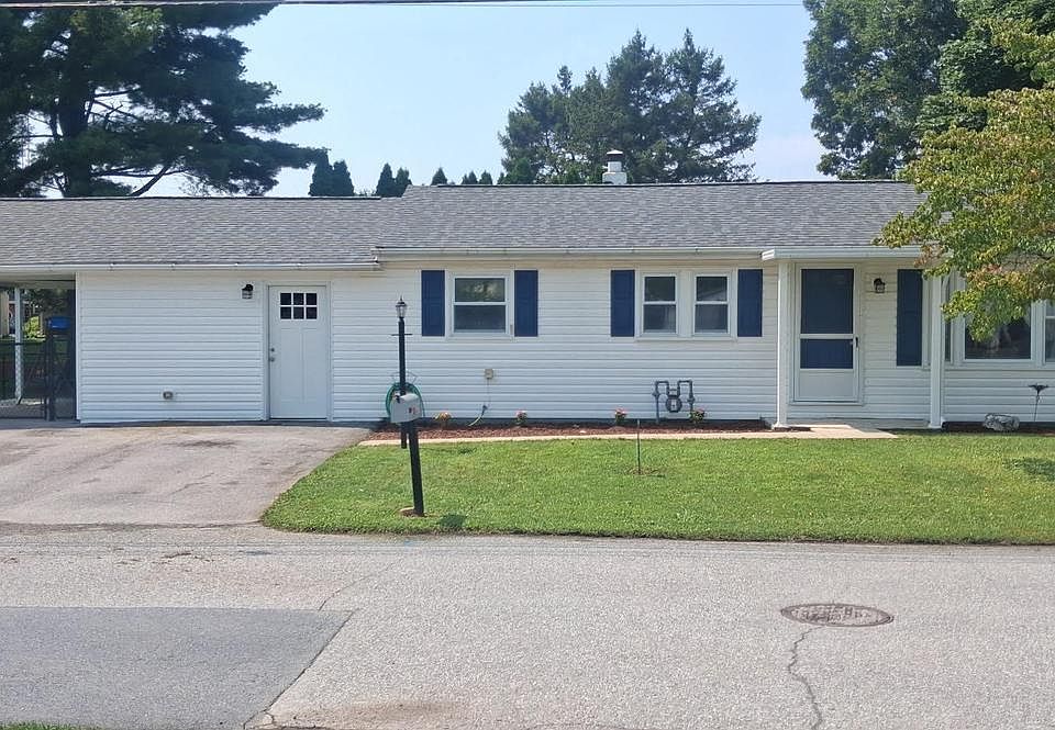 1st image of 218 Jones Ave