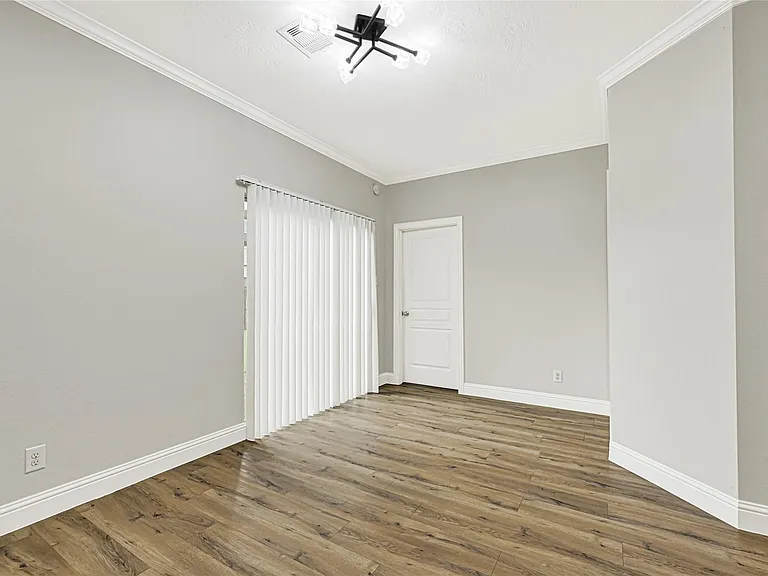 11015 Harston Dr — Photo 15