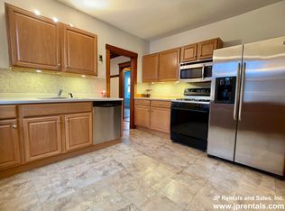 6 Archdale Rd #1, Roslindale, MA 02131
