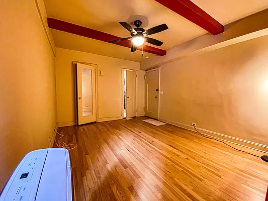 Rented by Compass | media 16