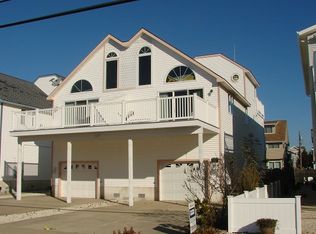 129 80th St #E, Sea Isle City, NJ 08243