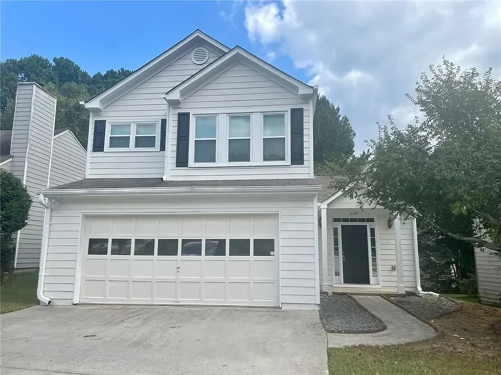 3 bed, 2.5 bath, 1488 sqft, $2,250 — Photo 1