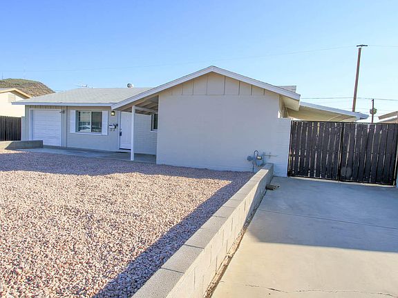 3rd image of 2137 W Wood Dr