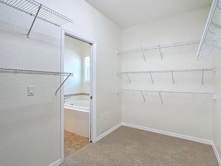 10809 Masters Dr — Photo 44