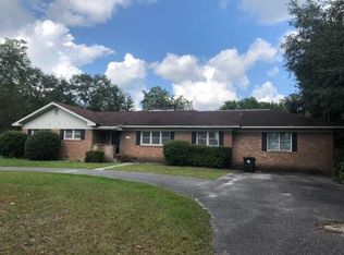 413 W 4th North St, Summerville, SC 29483