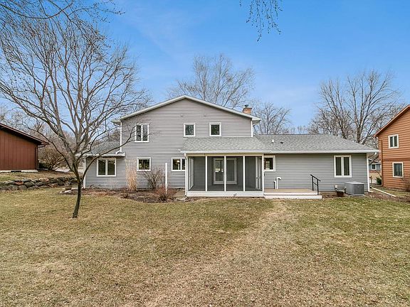 2nd image of 1426 North Westfield Road