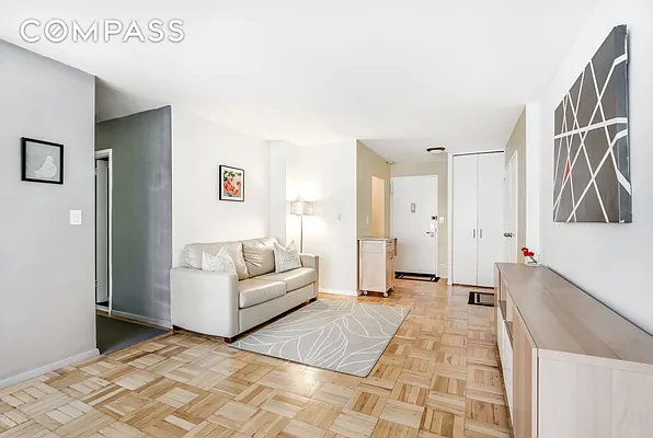 Sold by Compass | media 4