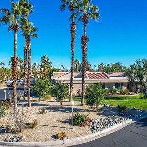 68107 Seven Oaks Dr, Cathedral City, CA, 92234