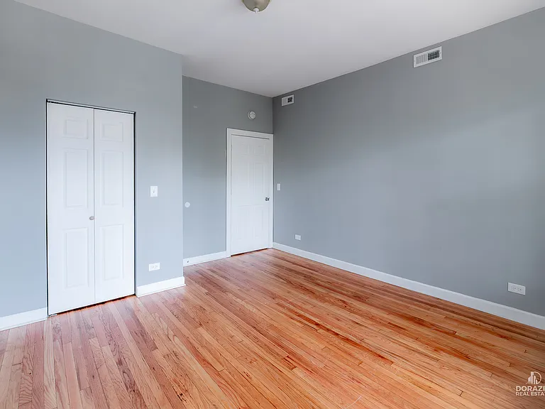 6111 S Eberhart Ave #2 — Photo 21
