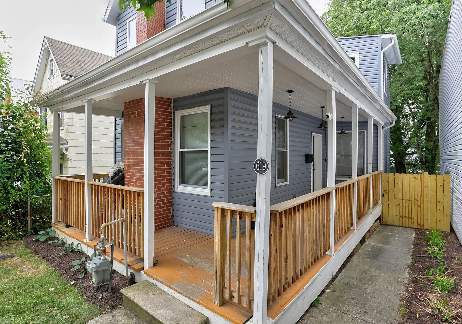 3BR, 2.5BA Detached Single Family Home in the Heart of Waverly — Photo 1
