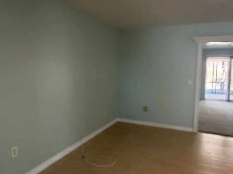 28033 Radford Dr — Photo 5
