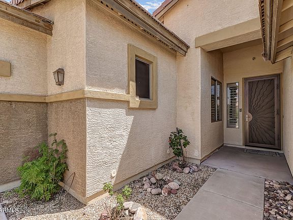 4th image of 1221 E Kramer Cir