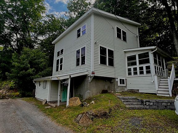 4th image of 125 S Shore Rd