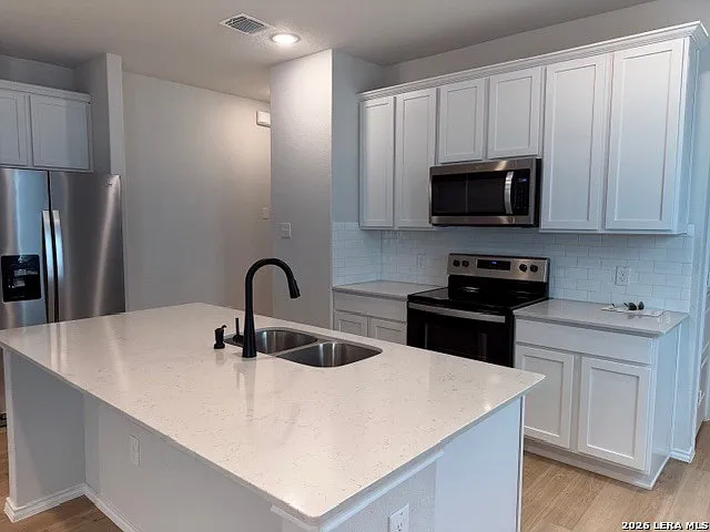 4211 Danforth St — Photo 3