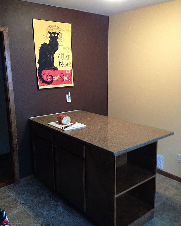 Kitchen island